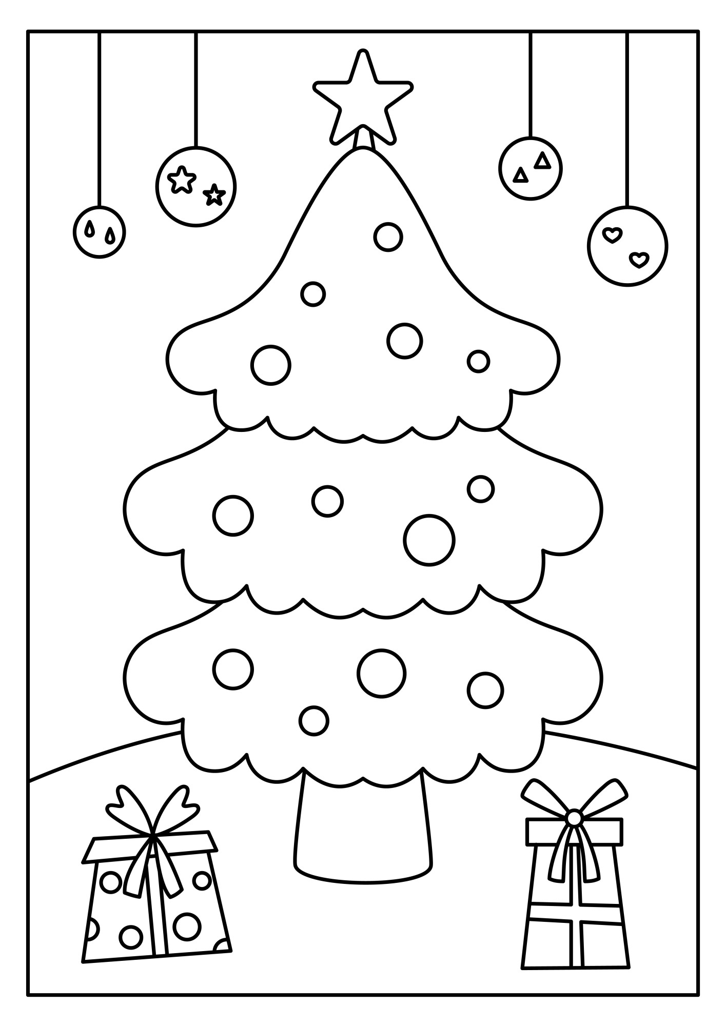 Раскраска для детей: новогодняя ёлка с праздничными подарками и игрушками