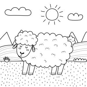 Раскраска овечка в поле на фоне гор в солнечный день